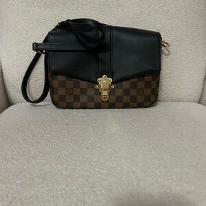 Authentic Louis Vuitton Clapton PM